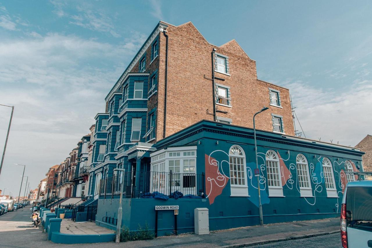 Hotel Selina Margate Extérieur photo